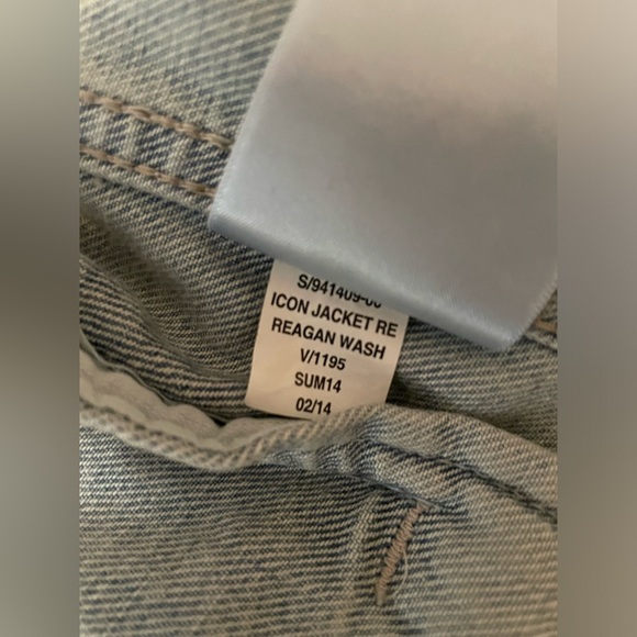 Vintage Gap Jean Jacket - Picture 3 of 6